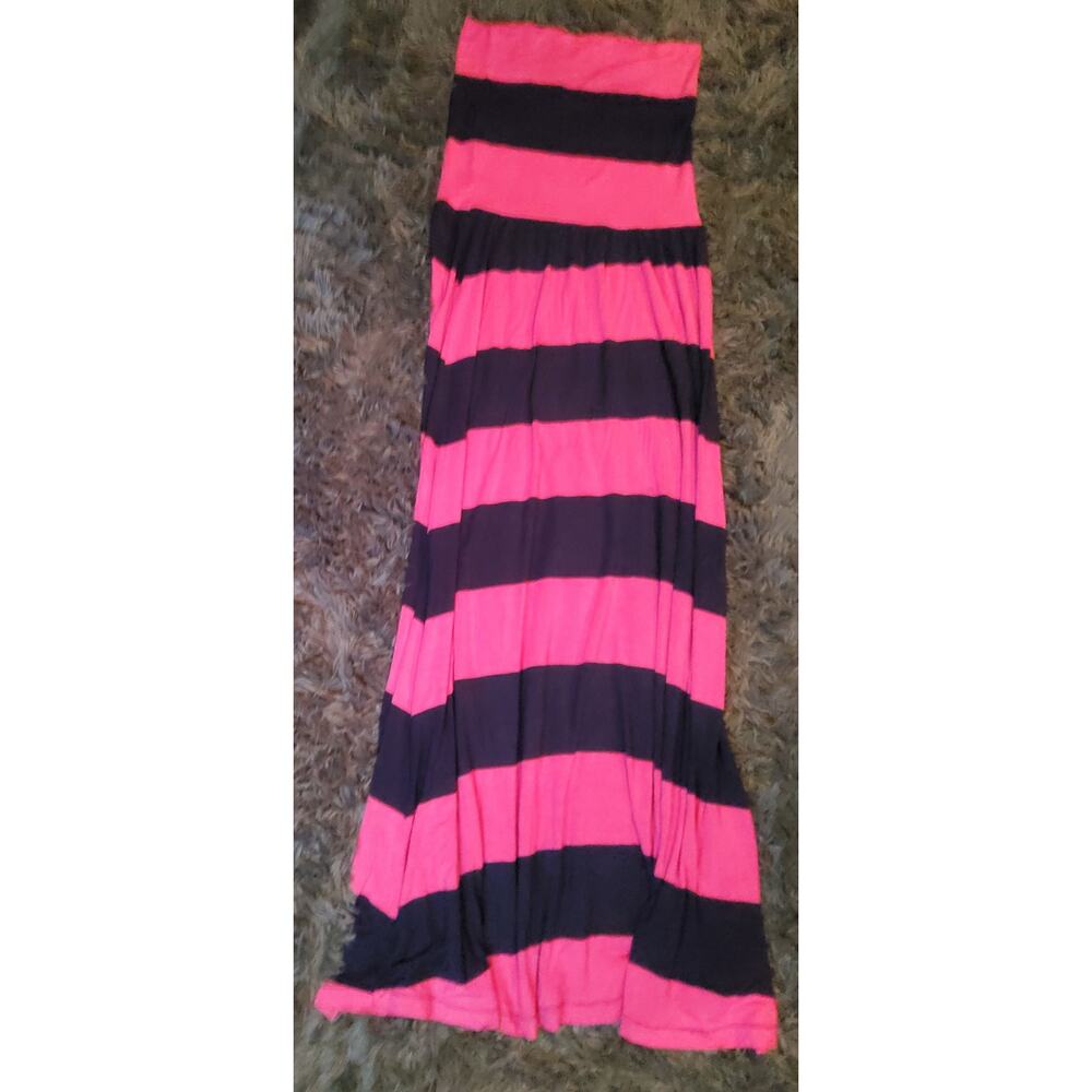 #327 Excellent Pre-Loved Women's Navy and Pink Striped Tube Maxi Dress Size S